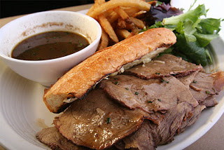French+Dip+Sandwich+with+au+Jus.