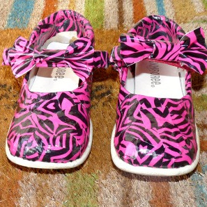 costless-duct-tape-shoes.